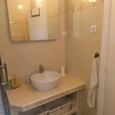 Petit Cocon En Plein Coeur De Appartamento *